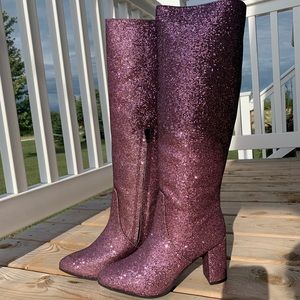 Urban Outfitters “Isabel” Knee High Heeled GoGo Boots in Pink Glitter, Size 9